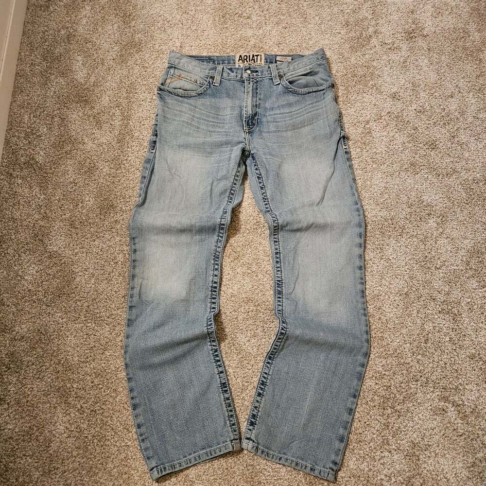 Ariat M2 Relaxed Boot Jeans 34x34 Light Wash Denim